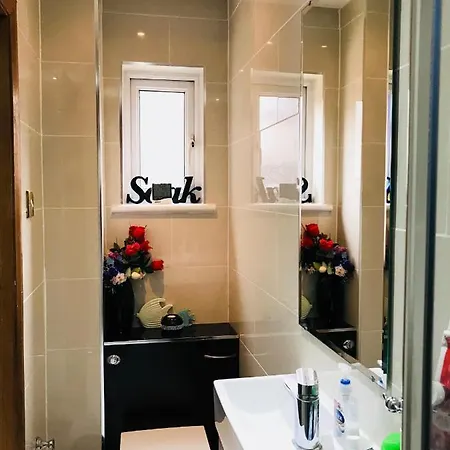 Spacious House 15Min To Canary Wharf/O2/Excel/Central Londres Exterior foto