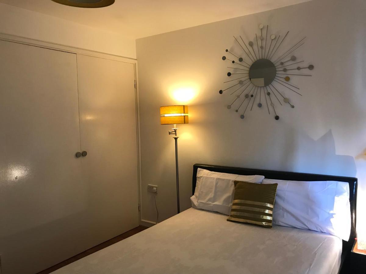 Spacious House 15min To Canary Wharf/o2/excel/central Сasa de vacaciones